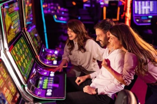 jnt6d Pragmatic Play lobby interface showing multiple live tables with dealers and stakes